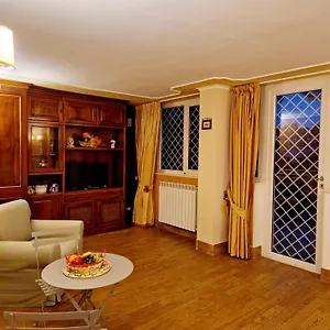 Fuga A Napoli